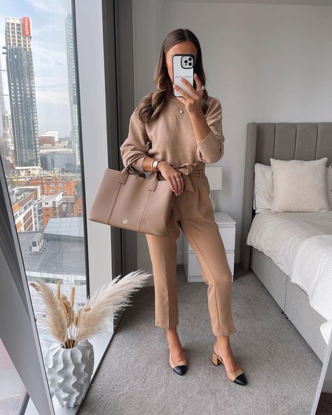 ad. What Em Wore x @newlook Better Than Basics Edit 🤎🍂 here’s another one of my other favourite pieces from the edit, this gorgeous camel… | Instagram What Em Wore, Summer Work Outfits Office, Smart Casual Work Outfit Women, Office Attire Women, Summer Business Casual Outfits, Office Casual Outfit, Elegante Casual, Paris Outfits, Stylish Work Outfits