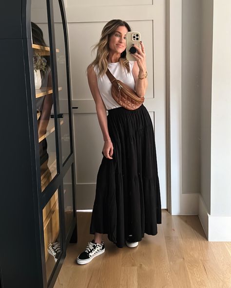 Skirt And Sneakers Outfit, Socks And Jeans, The Sister Studio, Sister Studio, Skirts Flowy, Happy Sunday Friends, Sunday Friends, Jeans With Heels, Skirt And Sneakers