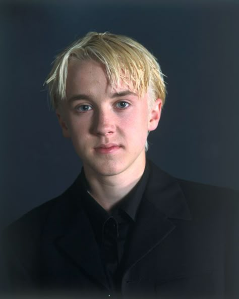 Tom Felton Harry Potter, Draco Malfoy Hot, Draco Lucius Malfoy, Malfoy Aesthetic, Harry Potter Draco, Draco Malfoy Aesthetic, Draco Harry, Tom Felton Draco Malfoy, Lucius Malfoy