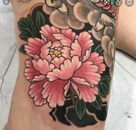 Japanese Peony Tattoo, Quotes Outdoors, Traditional Tattoo Woman, Flor Tattoo, Chris Garver, Japanese Flower Tattoo, Traditional Tattoo Flowers, Worlds Best Tattoos, Sak Yant Tattoo