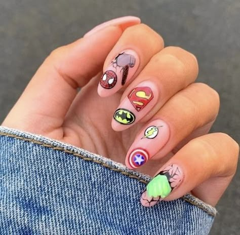 Dc Comics Nail Art, Superhero Nail Designs, Super Hero Nails Designs, Marvel Nails Short, Supergirl Nails, Marvel Gel Nails, Nail Ideas Marvel, Superhero Nails Marvel, Superhero Nail Art