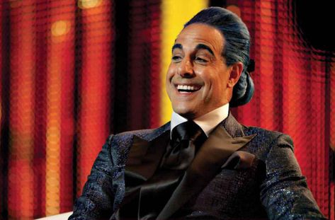 Caesar Flickerman... what a TV Host! Hunger Games Hair, Hunger Games Party, Sophie's World, Hunger Games Characters, Tara Lipinski, Stanley Tucci, Hunger Games Movies, Johnny Weir, Fever Dream