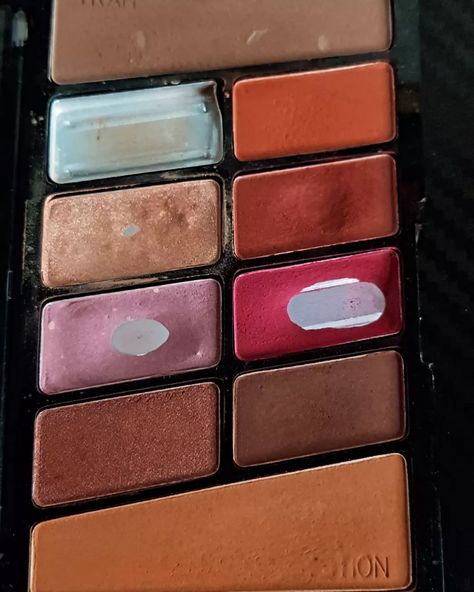 ✨ Hit new pan 🥰 Pan those eyeshadows! 4 of 10 eyeshadows 2024 goal - finish those eyeshadows / palette ✨ Rosé In The Air Color Icon 10 Pan Eyeshadow Palette by Wet n Wild #projectpan #panthatpalette #panningcommunity #panningmakeup #projectpanner #makeupcollection #panthatmakeup #makeupempties #wetnwildbeauty #wetnwildcosmetics #wetnwild #wetnwildmakeup #wetnwildroseintheair #palettedupe #panningproject Wet N Wild Makeup, Wet N Wild, Makeup Palette, Makeup Collection, Eyeshadow Palette, Makeup, 10 Things