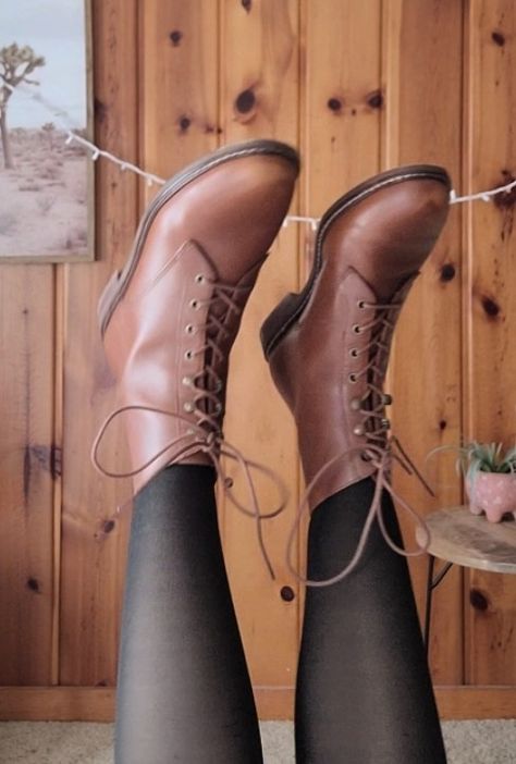 Madewell Boots Outfit, Women Work Boots Outfit, Lace Up Ankle Boots Outfit, Brown Lace Up Boots Outfit, Lace Up Boots Outfit, Work Boots Outfit, Lace Up Boot Outfit, Madewell Boots, Lace Up Boots Women