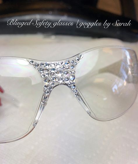 Bedazzled Sunglasses Diy, Party Crystal Sunglasses With Rhinestones, Bedazzled Sunglasses Y2k, Trendy Rhinestone Crystal Sunglasses, Elegant Rhinestone Glass Sunglasses, Cool Art Projects, Biker Chick, Fashion Project, Glasses Frames