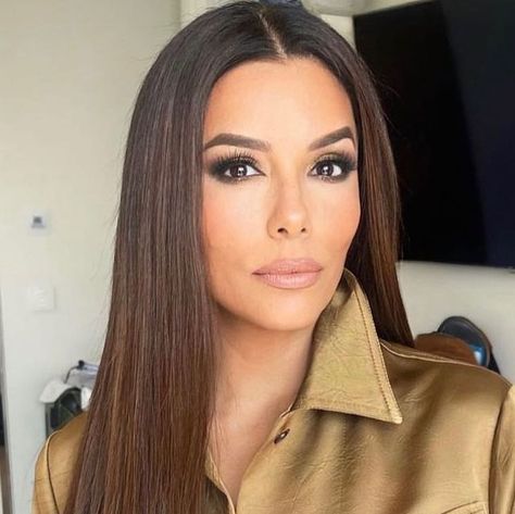 Eva Longoria Hair 2023, Eva Longoria Outfits, Eva Longoria Hair Color, Eva Longoria Updo Hairstyles, Eva Longoria Winter Outfits, Eva Longoria Makeup, Eva Longoria Highlights, Eva Longoria Makeup Eyes, Eva Longoria 2024