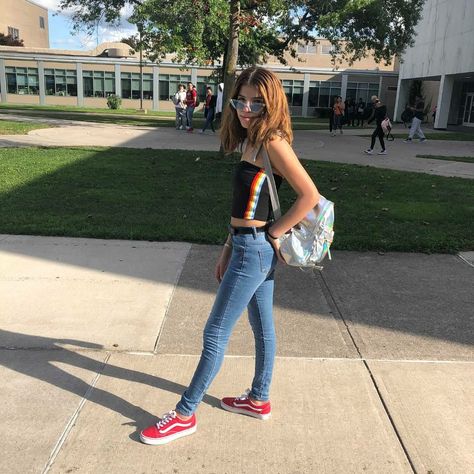 °Crop top with rainbows ~Rainbow °Light/medium blue jeans~ aeropostal ° old school vans~journeys °holographic bag~Wal-Mart Holographic Bag, Old School Vans, 90s Inspired Outfits, Wal Mart, Rainbow Light, 90s Inspired, Medium Blue, Old School, Blue Jeans