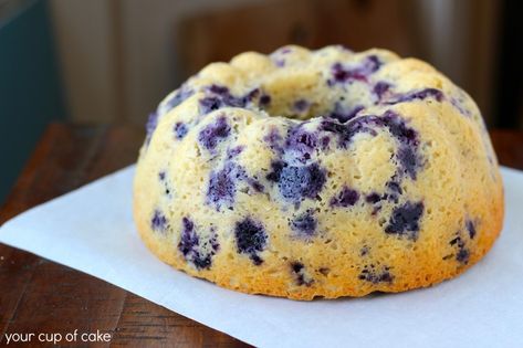 Banana Blueberry Bundt - Your Cup of Cake Banana Blueberry Cake, Blueberry Bundt Cake Recipes, Bunt Cake Recipe, Banana Cake Mix, Cup Of Cake, Blueberry Bundt, Banana Bundt Cake, Blueberry Bundt Cake, Cookie Dough To Eat