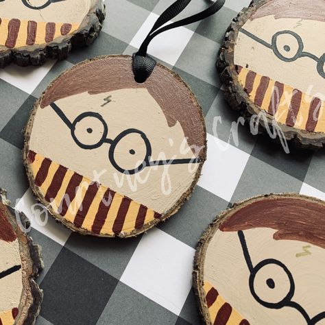 Harry Potter wood slice ornaments for $7 each! Find me at facebook.com/courtneyscrafts13 or email at craftsbycourtney13@gmail.com Wood Slice Ornaments, Wood Slice Ornament, Things I Love, Wood Slices, The Things, Harry Potter, I Love, Wood