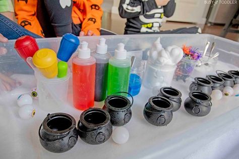 Halloween Potion Station, Halloween Water Table Ideas, Halloween Provocations Preschool, Witches Brew Sensory Bin, Kids Potion Station, Potion Making Eyfs, Halloween Reggio Activities, Potion Station For Kids, Halloween Potions For Kids