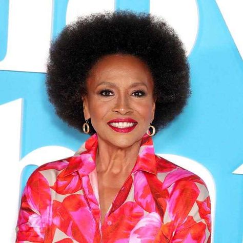 Even television icons get nervous sometimes. Jenifer Lewis, who played Ruby for eight seasons on ABC's black-ish, now stars on Showtime's I Love That For You as Patricia, the... Jenifer Lewis, Vanessa Bayer, Nancy Cartwright, Jennifer Lewis, Bernie Mac, Gotham Series, Vanna White, Russell Simmons, Black Ish