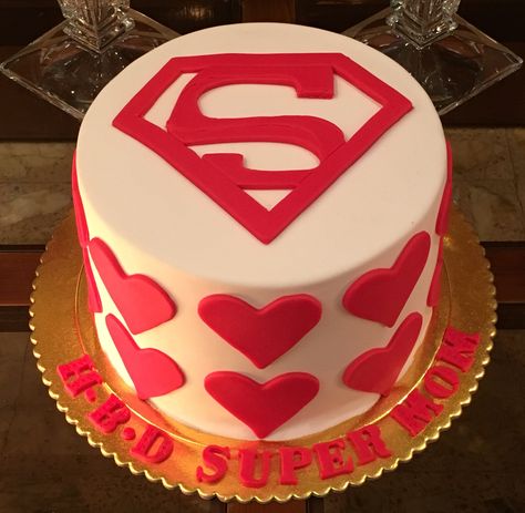 Super Mom Cake, Happy Birthday Mom From Daughter, Mother Birthday Cake, Birthday Cale, Cake Mom, Birthday Wishes For Mom, 57th Birthday, Super Mum, Beautiful Cake Designs