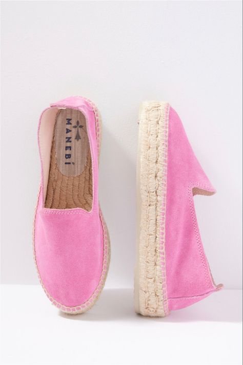 Pink Espadrilles, Fun Clothes, Walk This Way, Shoe Fits, Beauty Tattoos, Shoe Size Conversion, Dream Shoes, Small Bust, Cute Shoes