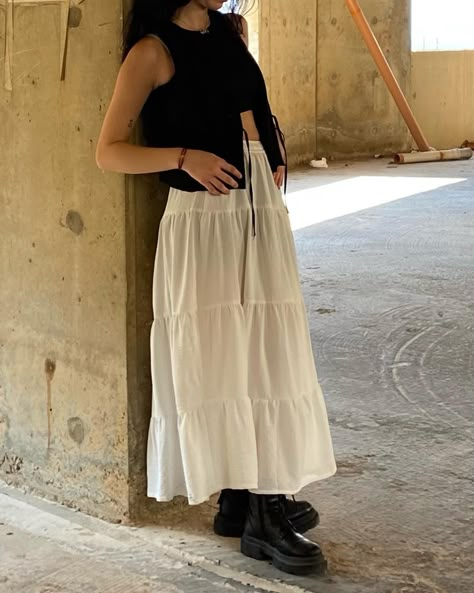 White Vest Black Shirt, White Skirt Black Boots, Long Skirt Vest Outfit, White Maxi Shirt Outfit, White Skirt Black Top Outfit, Long Skirt Crop Top Outfit, Vest And Long Skirt Outfit, White Dress Layering Outfit, Outfits With Flowy Skirt