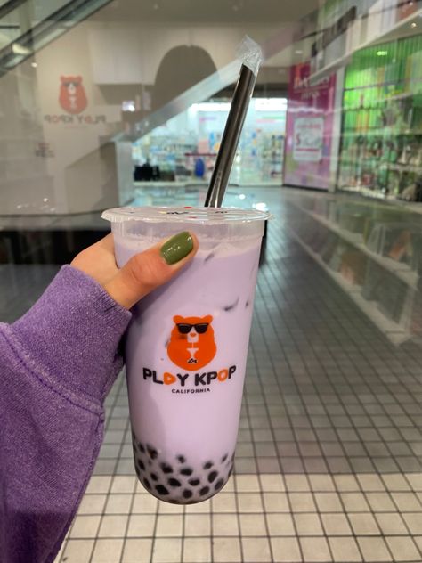 Taro Milk Tea Aesthetic, Boba Taro Aesthetic, Taro Drink, Pjo Shifting, Taro Boba Tea, Boba Taro, Taro Smoothie, Royal Restaurant, Taro Bubble Tea