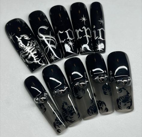 Scorpio Themed Nails, Scorpio Birthday Nails Designs, Scorpio Nails Acrylic Design, Scorpio Season Nails, Scorpion Nails Designs, Birthday Nail Set Ideas Scorpio, Dark Black Nails, Scorpio Acrylic Nails, Scorpio Zodiac Nails