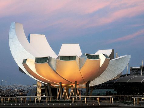 artscience museum | singapore Singapore Museum, Singapore Art Museum, Art Science Museum, Moshe Safdie, Dynamic Architecture, Sketch Architecture, Sands Singapore, Architecture Artists, Cover Design Inspiration