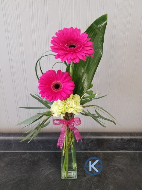 Pink Gerbera Daisies, Green Carnation, Aspidistra, Pittosporum, Seeded Eucalyptus, and Lemon Grass #gerberdaisy #floraldesign #budvase Green Carnation, Pink Gerbera, Gerbera Daisies, Gerber Daisies, Seeded Eucalyptus, Flower Arrangements Simple, Baby Shower Flowers, Flower Arrangements Diy, Vase Arrangements