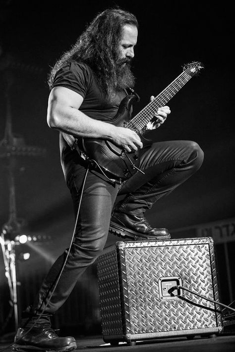 John Petrucci Wallpaper, Dream Theater Wallpaper, Dream Theater Band, Swag Poses, Satanic Clothing, John Petrucci, Metal Heads, Playing The Guitar, Heavy Metal Art