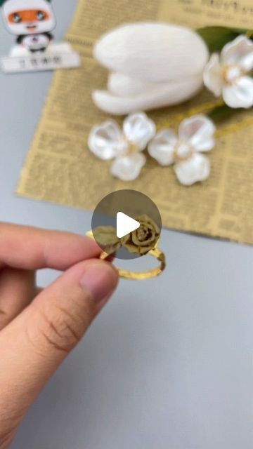 Chocolate Wrapper Craft, Chocolate Wrapper, Gold Foil Paper, Chocolate Wrappers, Paper Ring, Homemade Toys, Foil Art, Foil Paper, Food Jewelry