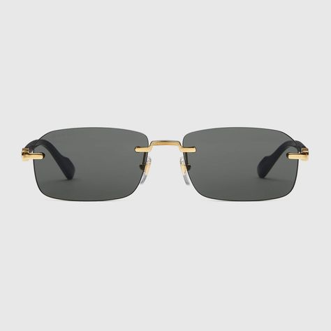 Gucci Eyewear, Gucci Tote, Gucci Sunglasses, Gold Sunglasses, Beauty Items, Grey Lenses, Women's Sunglasses, Metal Construction, Sunglass Frames