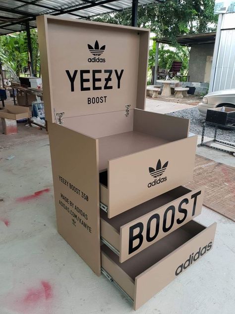 Temporary Dresser Ideas, Custom Shoe Storage, Giant Shoe Box Storage, Sneakerhead Bedroom, Adidas Custom, Giant Shoe Box, Sneakerhead Room, Shoe Box Storage, Hypebeast Room