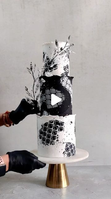 Black And White Cake, Fashion Cakes, Cake Videos, White Cake, Black Textures, Different Textures, May 13, Cake Art, Video Tutorial