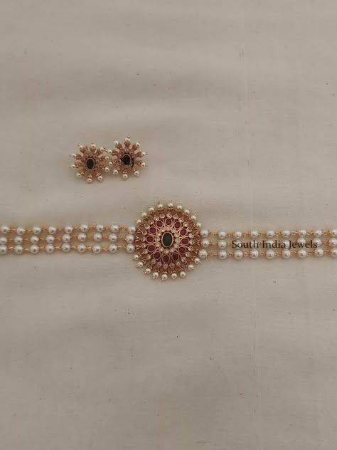 Shop Imitation Chokers Online - [Premium Quality] - South India Jewels Gold Jewellery Design Chokers, Chinchpeti Jewellery On Saree, Choker Necklace Designs Silver, Small Chokers In Gold, Simple Gold Choker Designs, Small Choker Necklace Indian, Pearl Jewelry Design Simple, Small Gold Necklace Set Indian, Simple Jewellery Design Indian