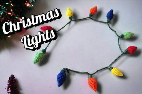 Crochet Christmas Lights, Hot Cocoa Ornaments, Christmas Lights Garland, Crochet Ornament Patterns, Crocheted Christmas, Crocheted Jellyfish, Handmade Gifts For Friends, Crochet Santa, Yellow Balloons