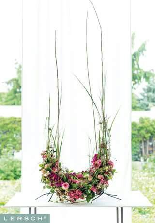 Gregor Lersch, Contemporary Flower Arrangements, Floristry Design, Hotel Flowers, Table Flower Arrangements, Corporate Flowers, Modern Floral Design, Floral Art Design, Church Flowers