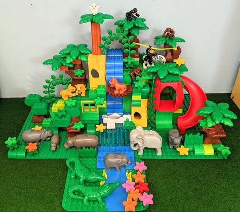 75 Duplo voorbeelden en ideeën om te bouwen voor peuters en kleuters - Mamaliefde Duplo Construction Ideas, Duplo Builds, Lego Duplo Building Ideas, Duplo Building Ideas, Duplo Creations, Duplo Lego Ideas, Lego Duplo Animals, Lego Zoo, Waterfall Jungle