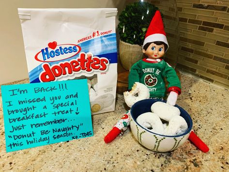 Elf On The Shelf Powdered Donut, Elf On The Shelf Cinnamon Rolls, Donut Elf On The Shelf, Elf On The Shelf Donut Ideas, Classroom Elf, Elf Stuff, Elf Shenanigans, Elf Ideas Easy, Hot Chocolate Gift