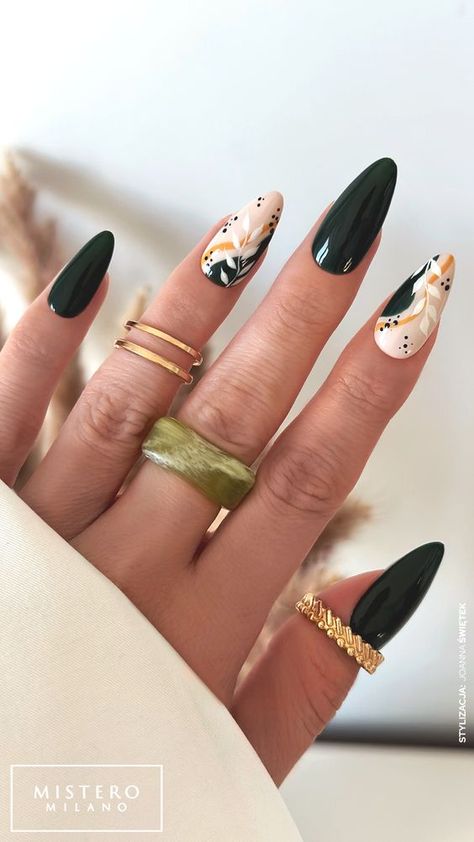 Classy Nails Fall, No One, Beauty Hacks Nails, September Nails, Fall Gel Nails, Fall Nail Art Designs, Pointed Nails, Classy Acrylic Nails, Fall Nail Art