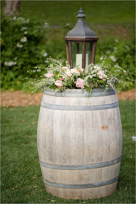 Elegant Temecula Creek Inn Stone House Wedding | Southern California Wedding Ideas and Inspiration