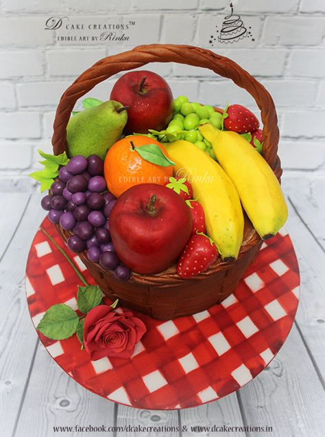 Fruit Basket Cake, Birthday Cakes For Adults, Flower Pot Cake, Cakes For Adults, Basket Cake, Birthday Cake Designs, Pot Cakes, Natural Clay, Pasta Francesa