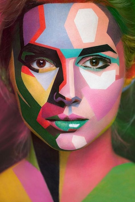 6 Halloween Makeup Ideas We’re Stealing From Pinterest Halloweenský Makeup, Pop Art Makeup, Hur Man Målar, Russian Artists, Art Pop, Fantasy Makeup, Halloween Make, Face Skin Care, Drawing Tutorials