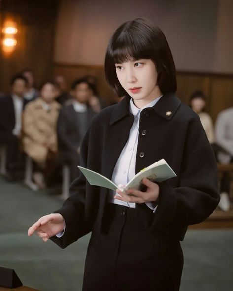 Attonery Woo, Woo Young Woo, Park Eun Bin, Attorney Outfit, Lee Joo Young, Extraordinary Attorney Woo, Attorney Woo, Office Outfits Women, Foxtrot