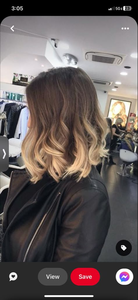 Brown Hair With Blonde Tips, Brown Hair With Blonde Ends, Blonde Hair Tips, Red Hair Inspiration, Short Ombre Hair, Blonde Tips, Colored Hair Tips, Brown Ombre Hair, Short Brown Hair