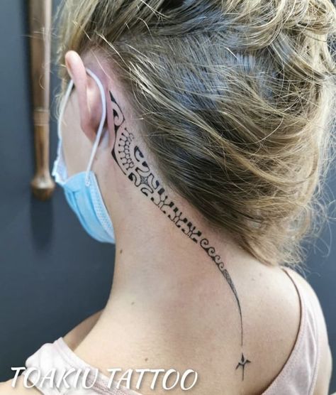 Behind Ear Polynesian Tattoo, Polynesian Back Tattoo Women, Maori Tattoos For Women, Sideburn Tattoo Women, Maori Tattoo Frau, Samoan Tattoos, Tatoo 3d, Polynesian Tattoos Women, Behind Ear Tattoos