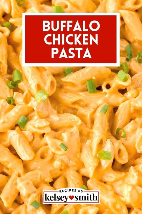 Cheese Sauce For Chicken, Chicken Pasta Dish, Blue Cheese Pasta, Hot Sauce Chicken, Cheesy Buffalo Chicken, Sauce Cheddar, Shredded Buffalo Chicken, Cheese Pasta Recipes, Chicken Pasta Dishes