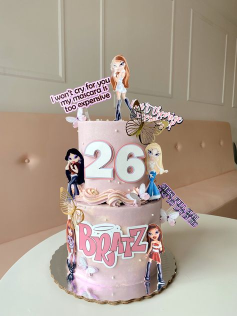 Bratz Party, 23 Bday, Las Bratz, Birthday Soiree, Cake Buttercream, Custom Birthday Cakes, 21 Birthday, Birthday Party Theme Decorations, Cake Decorating Tips