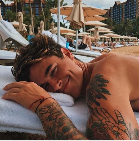 Kian Lawley: hot or not? Kian Lawley, Foto Poses, Tumblr Boys, The Perfect Guy, Male Models, Men Fashion, Diy Fashion, Palm Trees, A Man