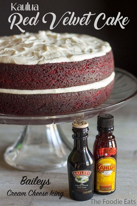 Kahlua Red Velvet Cake with Baileys Cream Cheese Icing | The Foodie Eats via @thefoodieeats Baileys Cream, Baileys Cake, Best Red Velvet Cake, Liquor Cake, Boozy Cupcakes, Baileys Recipes, Yoghurt Cake, Boozy Desserts, Mini Tortillas