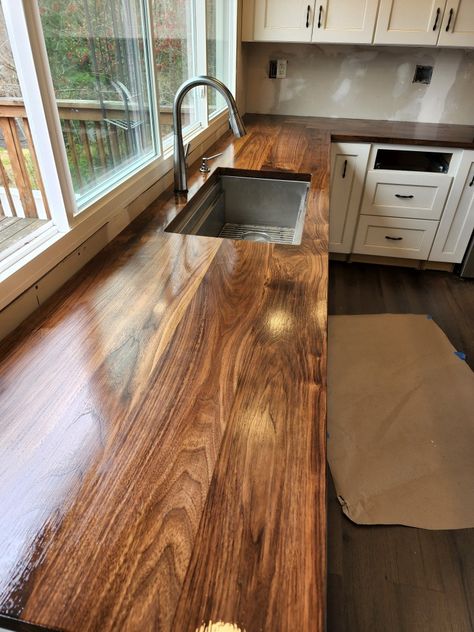 Wooden Countertops Kitchen, Wood Countertops Kitchen, Wooden Countertops, Diy Kitchen Countertops, Diy Kitchen Renovation, Diy Play Kitchen, Patio Furniture Ideas, Diy Kitchen Island, Wood Countertops