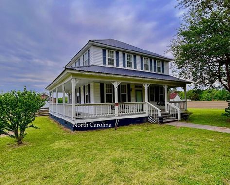 Cheapish c.1901 North Carolina Farmhouse For Sale on 3/4 Acre Under $136K - Old Houses Under $50K North Carolina Houses, North Carolina Neighborhoods, North Carolina Dream Home, Cashiers North Carolina Houses, Salvo North Carolina, Old Houses For Sale, Wrap Around Porch, Two Story Homes, Built In Storage