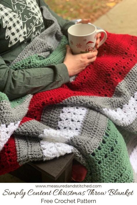 Easy crochet pattern - Christmas Throw Blanket Crochet Striped Blanket Pattern, Diy Crochet Christmas, Christmas Crochet Blanket, Crochet Blanket Tutorial, Striped Crochet Blanket, Hand Knitting Diy, Crochet Throw Pattern, Throw Blanket Pattern, Afghans Crochet