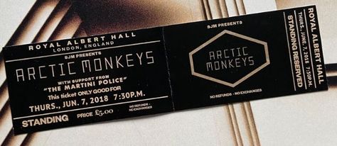 Monkeys Band, Monkey 3, Artic Monkeys, Mens Band, Pretty Songs, Arctic Monkeys, Playing Guitar, Monkeys, Cool Bands