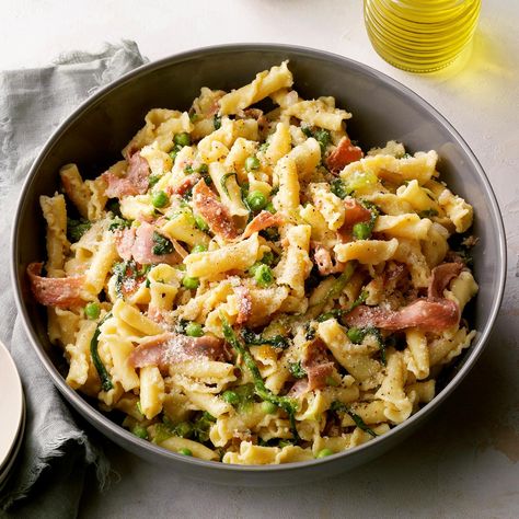 Prosciutto Pasta Recipes, Pasta With Prosciutto, Italian Easter Recipes, Campanelle Pasta, Prosciutto Pasta, Prosciutto Recipes, Amy White, Spring Meals, Peas Recipe