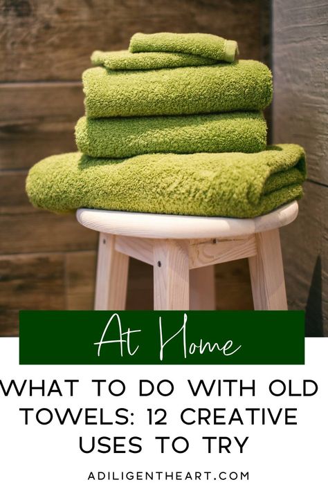 Old Bath Towels Upcycle, What To Do With Old Towels, Old Towels Diy Reuse, Repurpose Towels, Recycled Towels, Upcycled Purse, Diy Towels, Old Towels, Pretty Kitchen