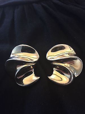 Vintage Givenchy Swirl Gold Tone Clip Earrings Vintage Givenchy Jewelry, Givenchy Earrings, Soft Dramatic, Givenchy Jewelry, Vintage Givenchy, Givenchy Paris, Clip Earrings, Modern Jewelry, Clip On